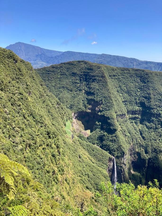 Maison A Bourg- Murat Proche De La Cite Du Volcan Plaine des Cafres Bagian luar foto